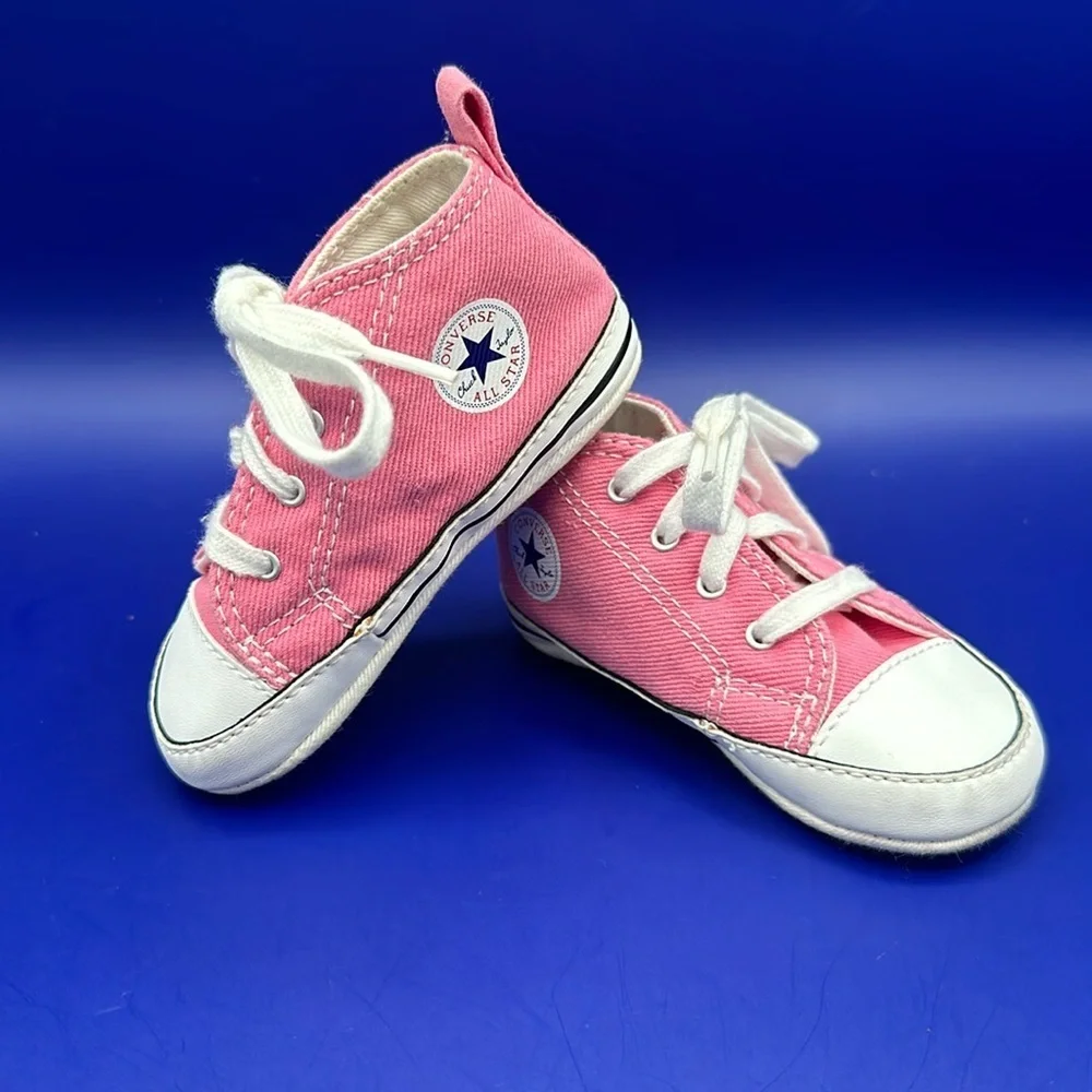 Converse All Star Chuck Taylor Infant Pink High Top Sneakers Size 4